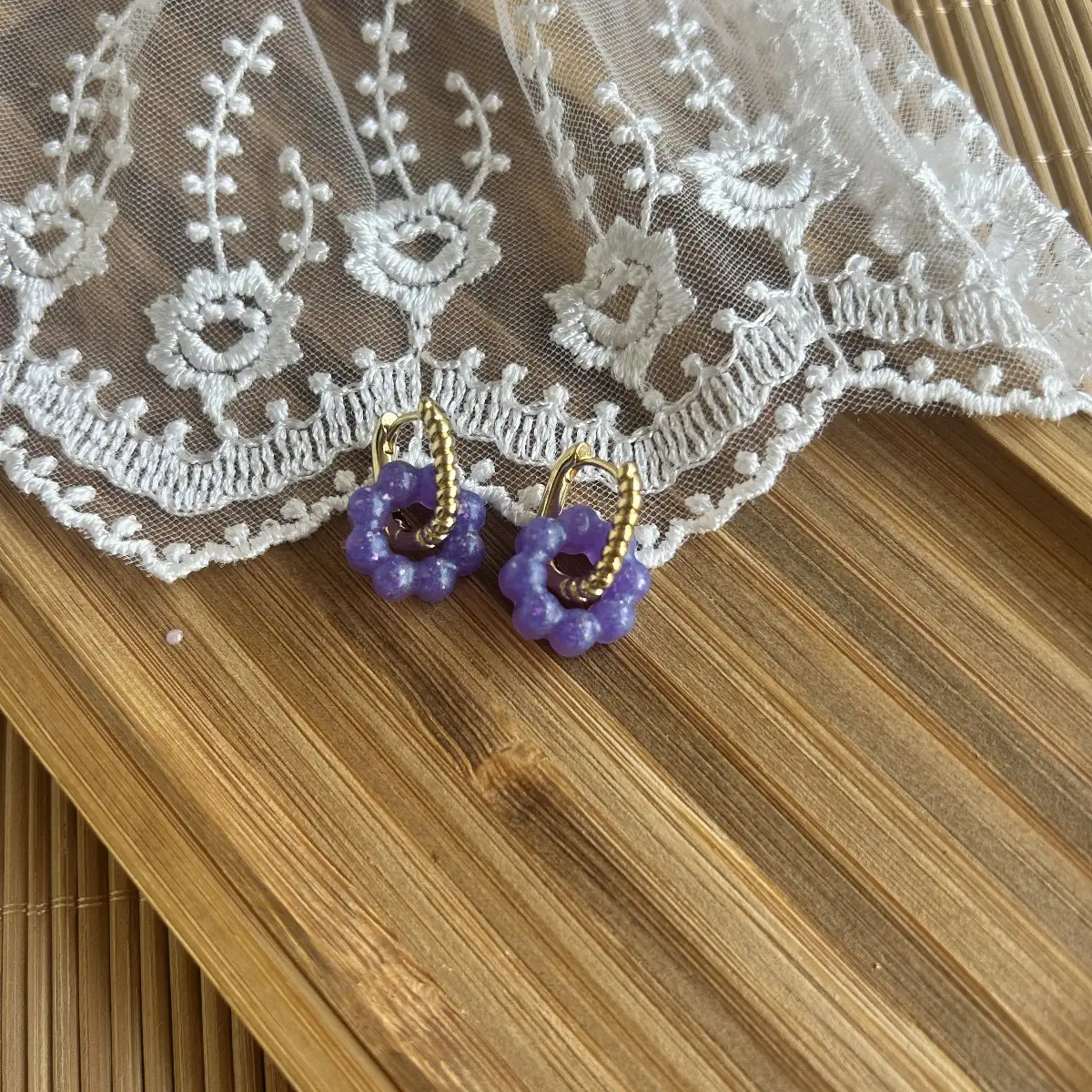 Les petites fleuries violettes